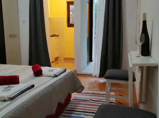 Korina Appartement Starigrad Paklenica