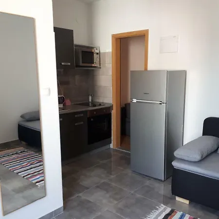 Korina Apartmán Starigrad Paklenica
