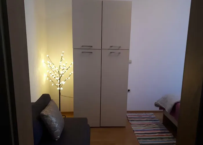 Korina * Starigrad Paklenica